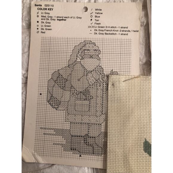 Christmas In The Country Cross Stitch Kit approximately 6" - Picture 4 of 4